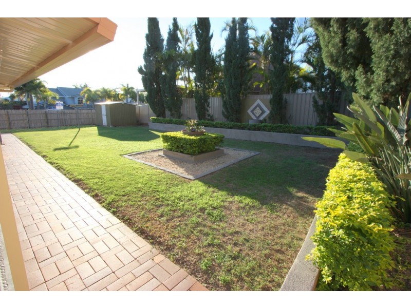 8 Sophie Court, Wellington Point QLD 4160