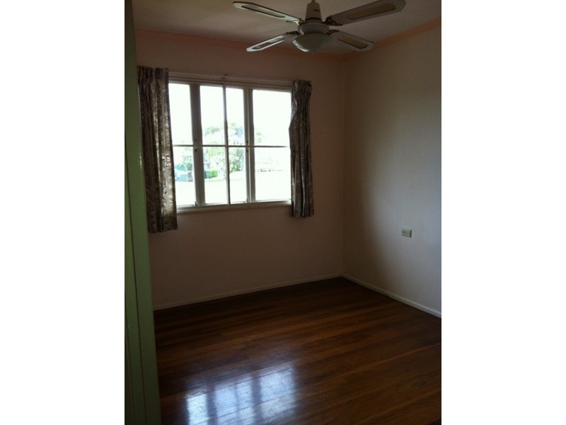 19 Badgen Road, Birkdale QLD 4159