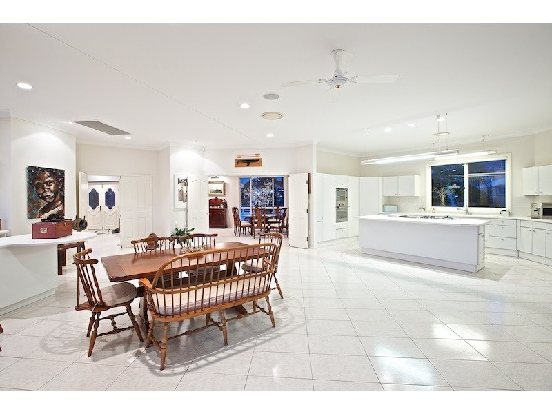 23 Seahaven Court, Raby Bay QLD 4163