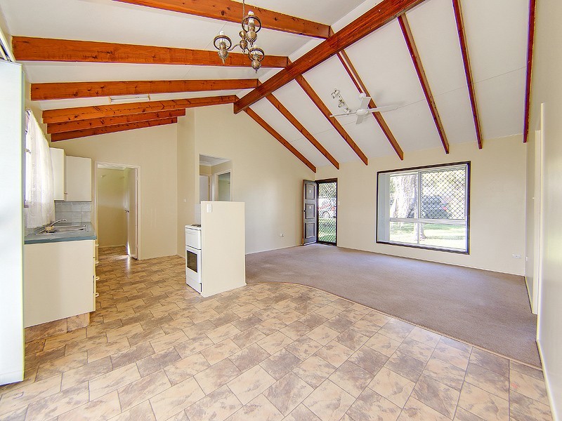 13 Wunulla Street, Thorneside QLD 4158