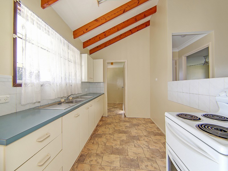 13 Wunulla Street, Thorneside QLD 4158