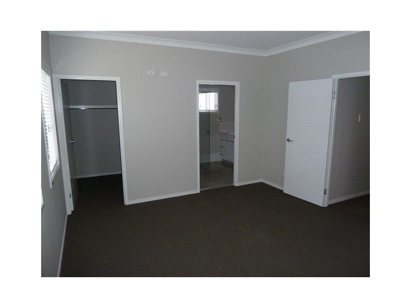 83 Gordon Street, Ormiston QLD 4160