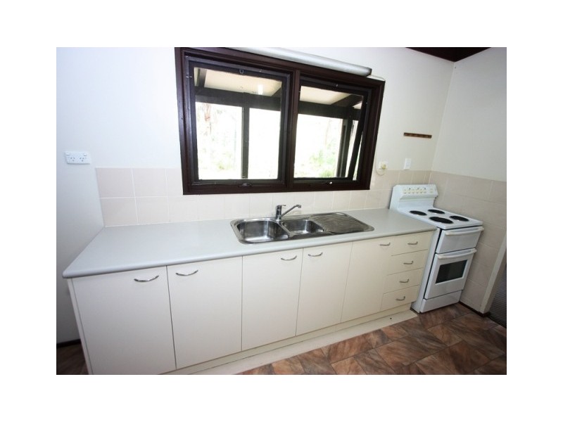 41 Vine Street, Redland Bay QLD 4165