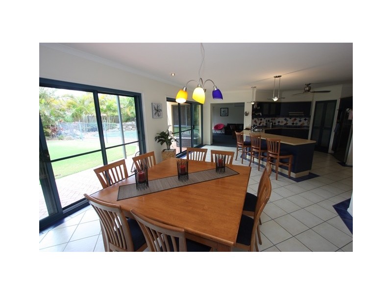 27 McCartney Street, Ormiston QLD 4160