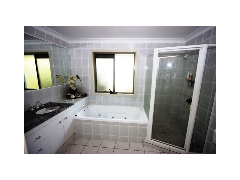 46 Beachcrest Road, Wellington Point QLD 4160