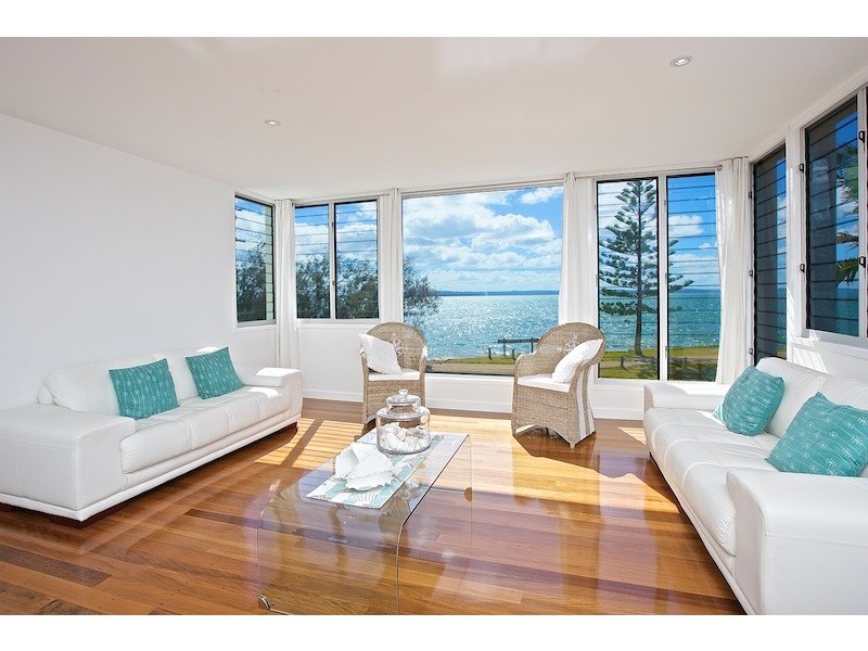 214 Shore Street North, Cleveland QLD 4163