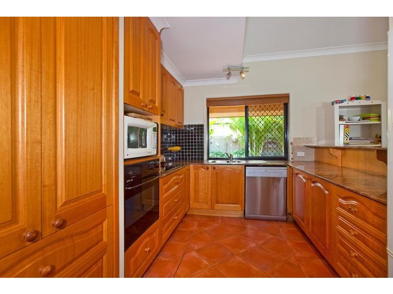 27 Juanita Street, Birkdale QLD 4159