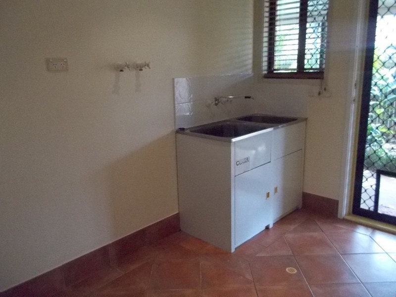 27 Juanita Street, Birkdale QLD 4159