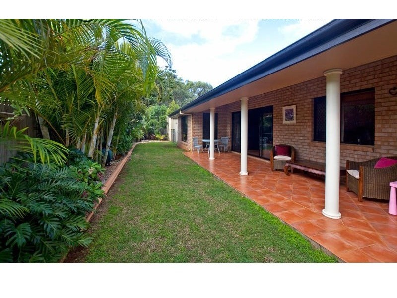 27 Juanita Street, Birkdale QLD 4159