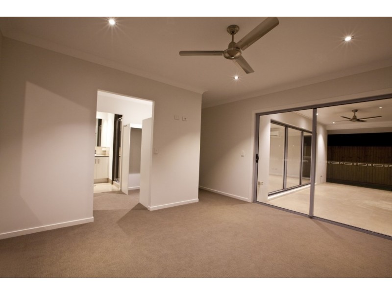 119 Spurs Drive, Wellington Point QLD 4160