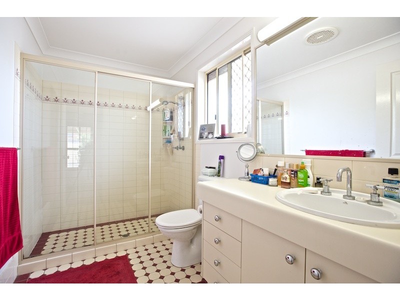 13 Turner Crescent, Wellington Point QLD 4160