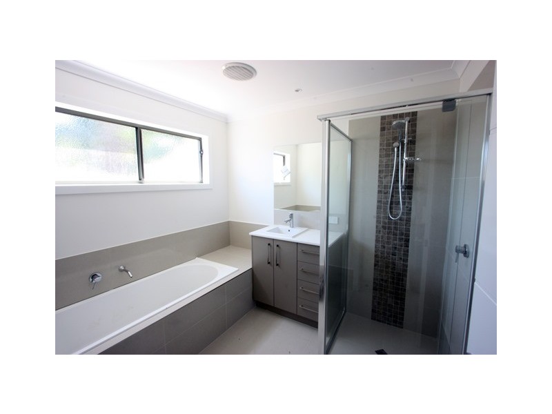 87 Cavell Street, Birkdale QLD 4159