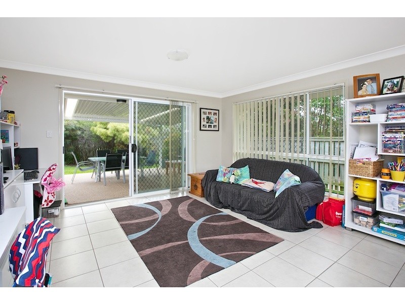 33 Elysian Street, Victoria Point QLD 4165