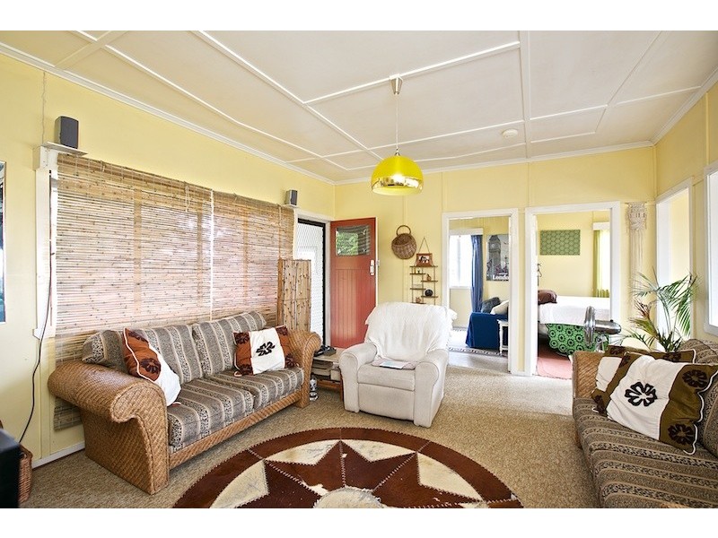 147 Passage Street, Cleveland QLD 4163