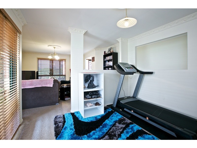 5 Byng Road, Birkdale QLD 4159