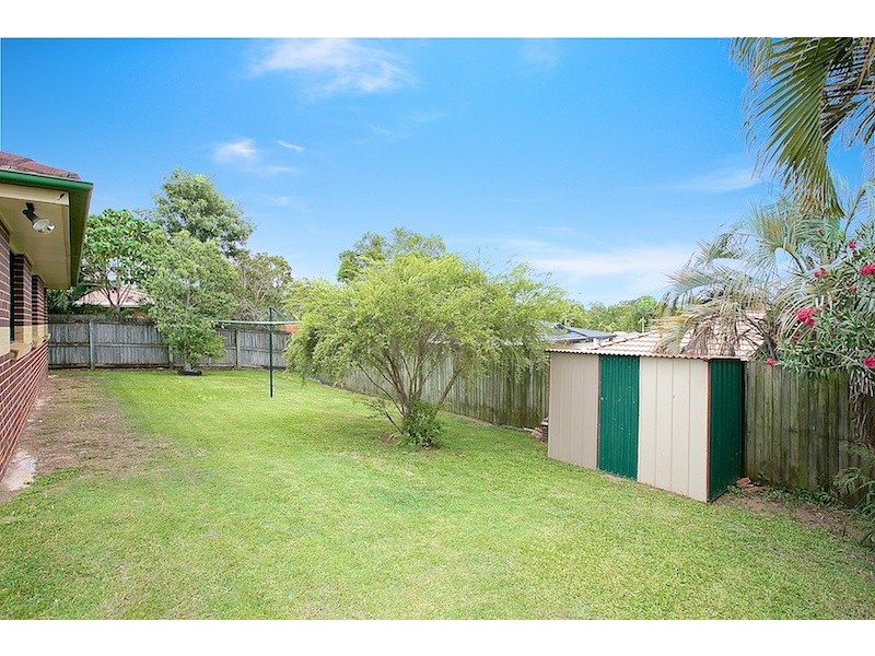 5 Byng Road, Birkdale QLD 4159