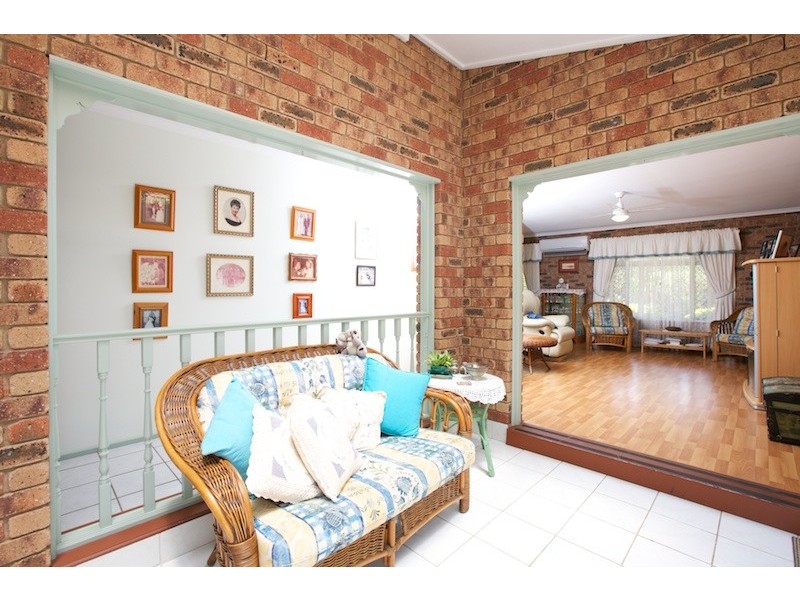 49 McLeod Street, Cleveland QLD 4163