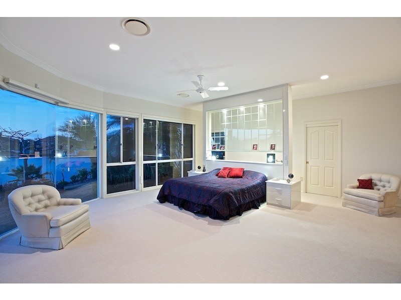 23 Seahaven Court, Raby Bay QLD 4163