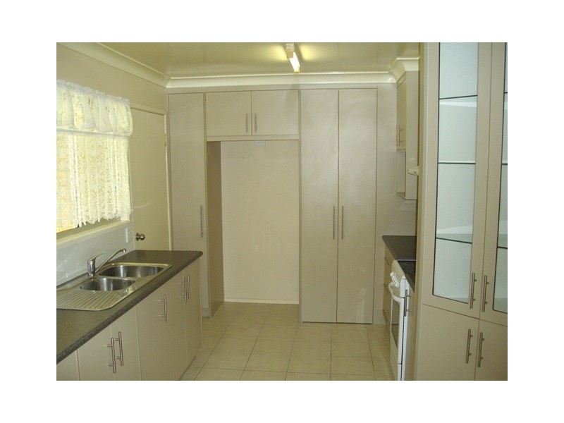 5 Lake View Drive, Thornlands QLD 4164