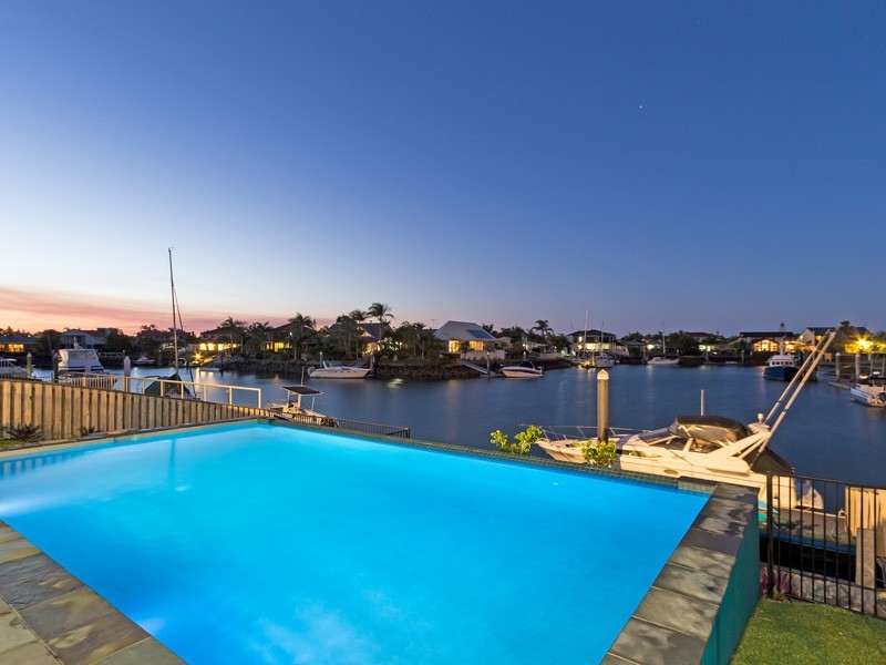 20 Compass Court, Raby Bay QLD 4163