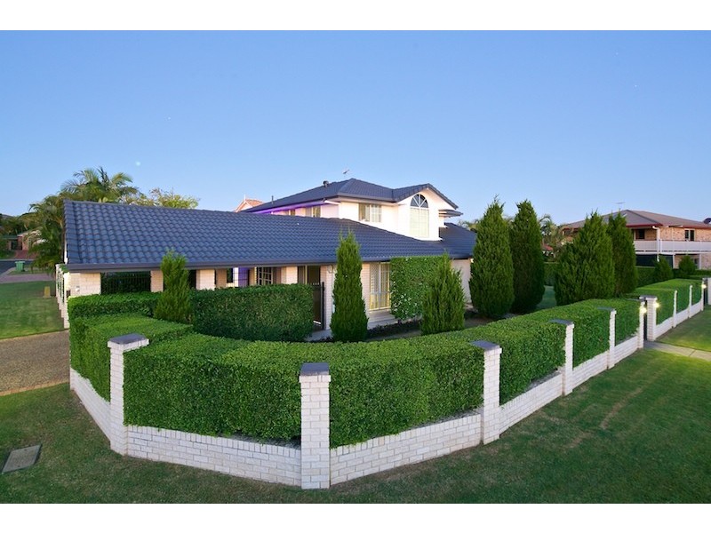 1 Peters Court, Wellington Point QLD 4160