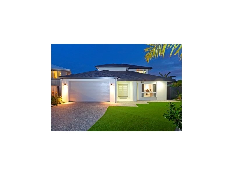 2 Evelyn Court, Wellington Point QLD 4160