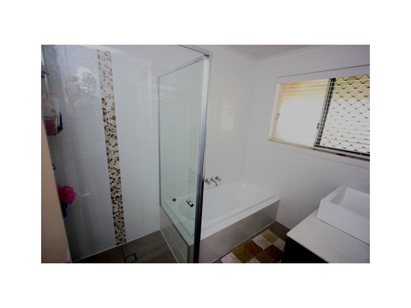 36 Charles Canty Drive, Wellington Point QLD 4160