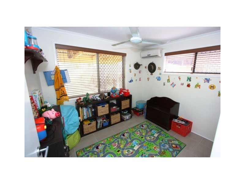 36 Charles Canty Drive, Wellington Point QLD 4160
