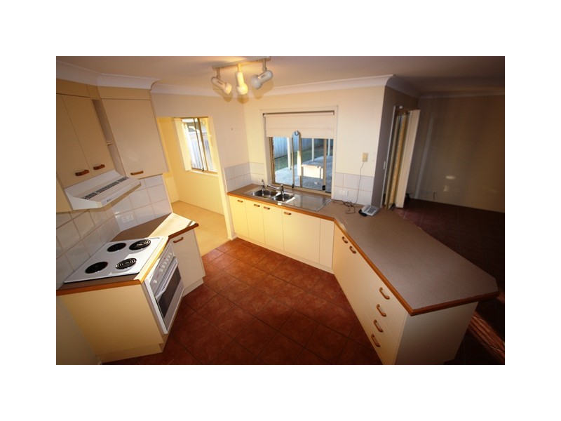 10 Ivanhoe Place, Capalaba QLD 4157