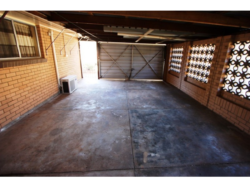 4 Michelle court, Cleveland QLD 4163