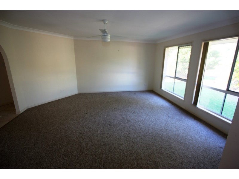 2/7 Alarna Street, Victoria Point QLD 4165