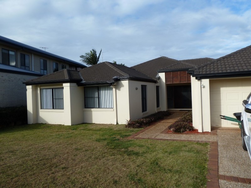 11 Watervale Drive, Redland Bay QLD 4165