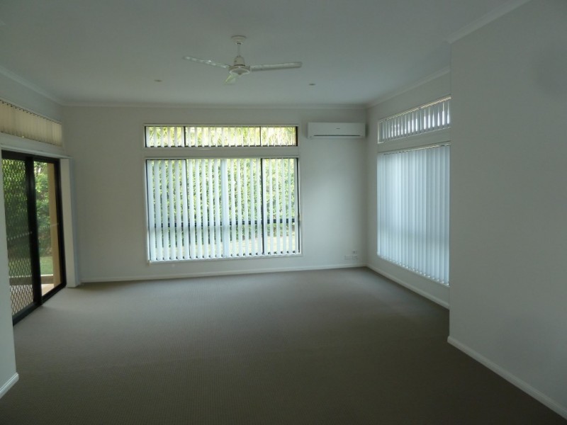 11 Watervale Drive, Redland Bay QLD 4165