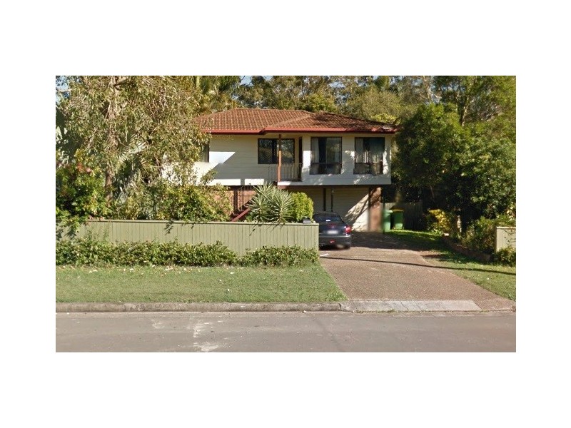 4 Currawong Drive, Birkdale QLD 4159