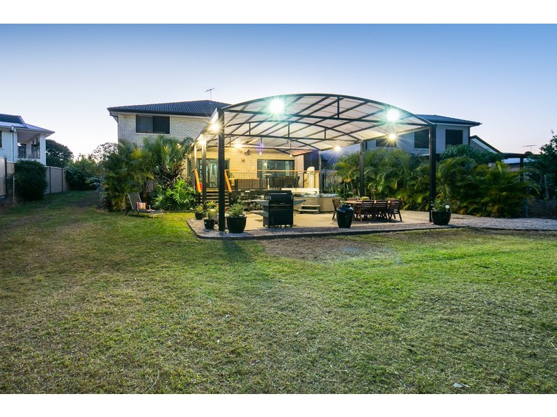 26 Wirra Circuit, Wynnum West QLD 4178