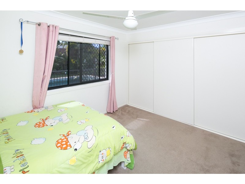 52 Aquila Street, Redland Bay QLD 4165