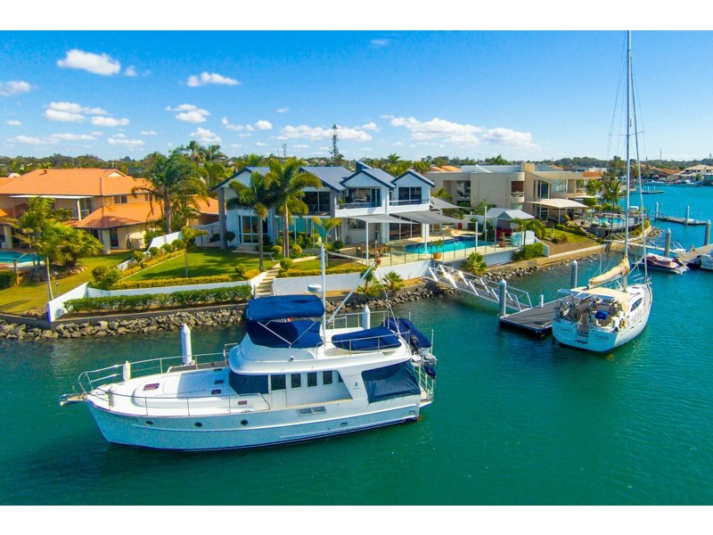 11 Seahaven Court, Raby Bay QLD 4163