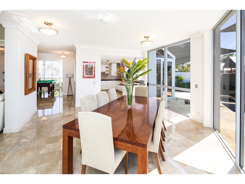 11 Seahaven Court, Raby Bay QLD 4163