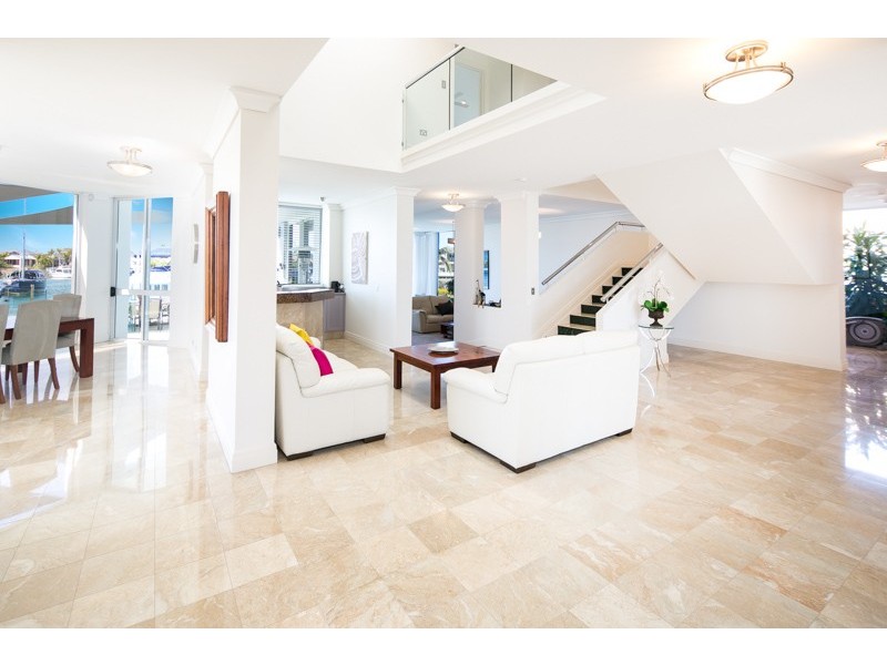 11 Seahaven Court, Raby Bay QLD 4163