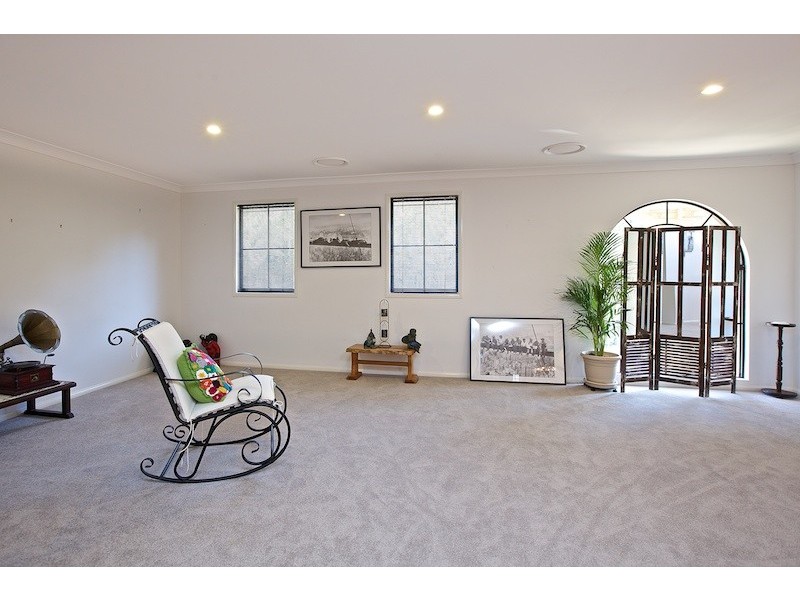 12 Ghost  Gum Close, Thornlands QLD 4164