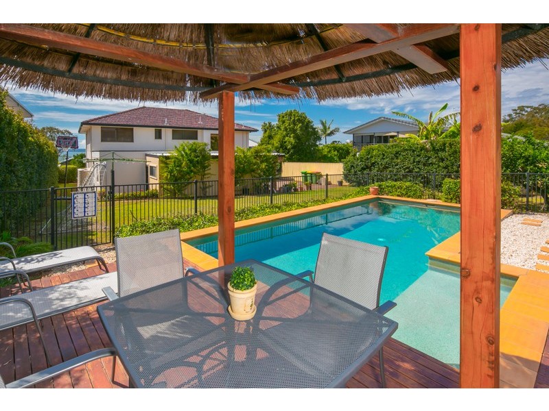 8 Outlook Parade, Ormiston QLD 4160