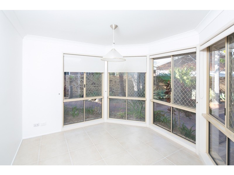 11 Captains Court, Raby Bay QLD 4163