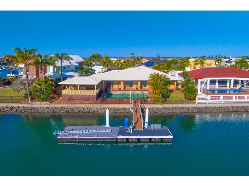 11 Captains Court, Raby Bay QLD 4163