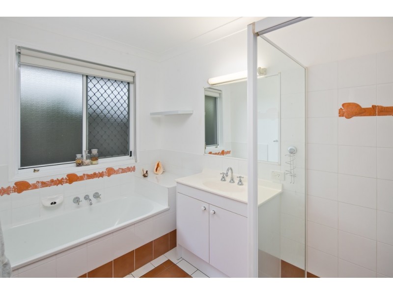 5 Mistral Court, Ormiston QLD 4160