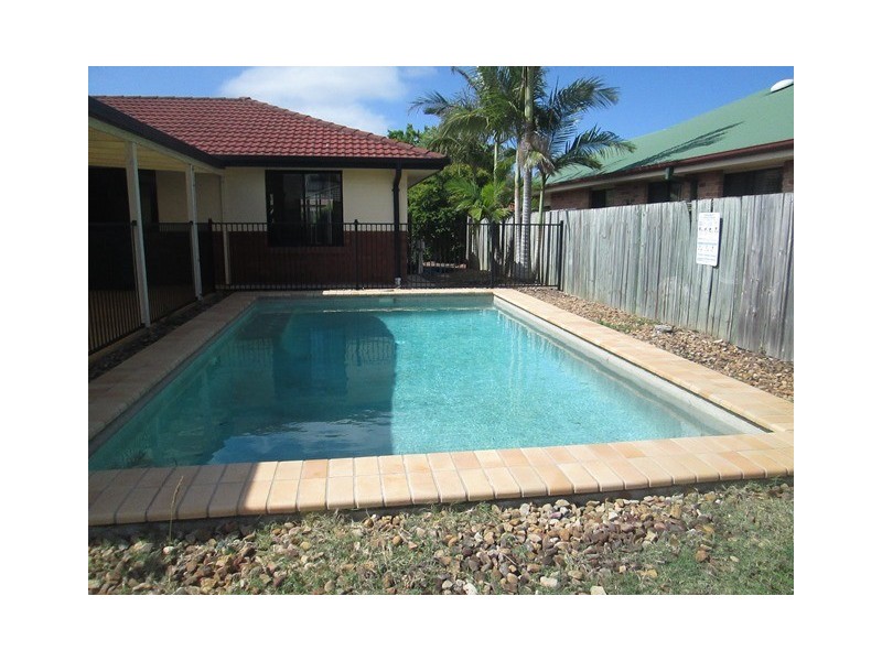 10 Jacaranda Place, Ormiston QLD 4160