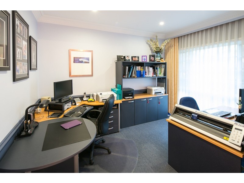 14 Ironbark Street, Capalaba QLD 4157