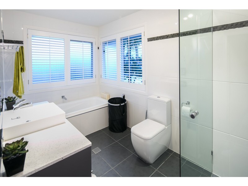 15 Sentinel Court, Raby Bay QLD 4163