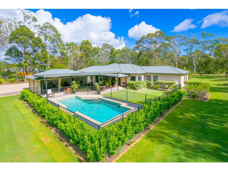 11 Ajinby Close, Thornlands QLD 4164