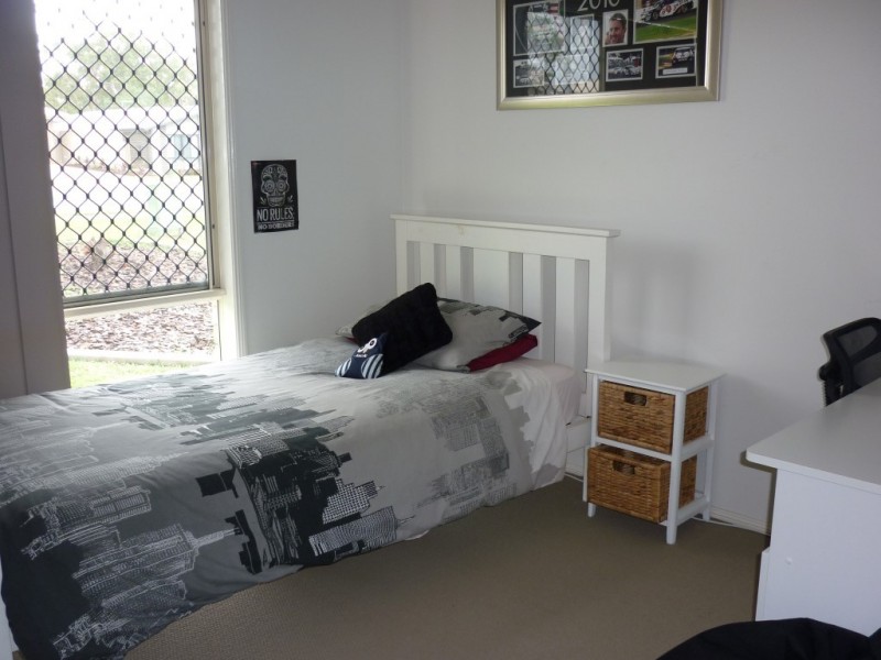 109 Bunker road, Victoria Point QLD 4165