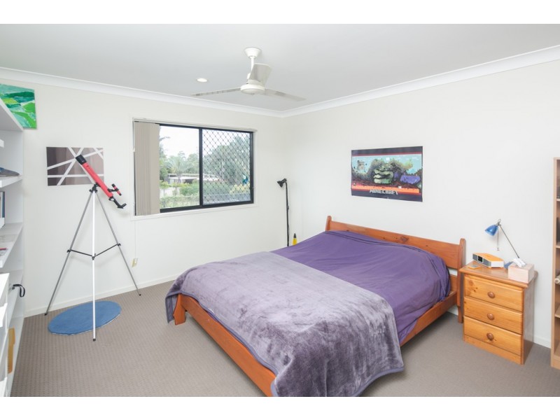 16a Long Street, Cleveland QLD 4163